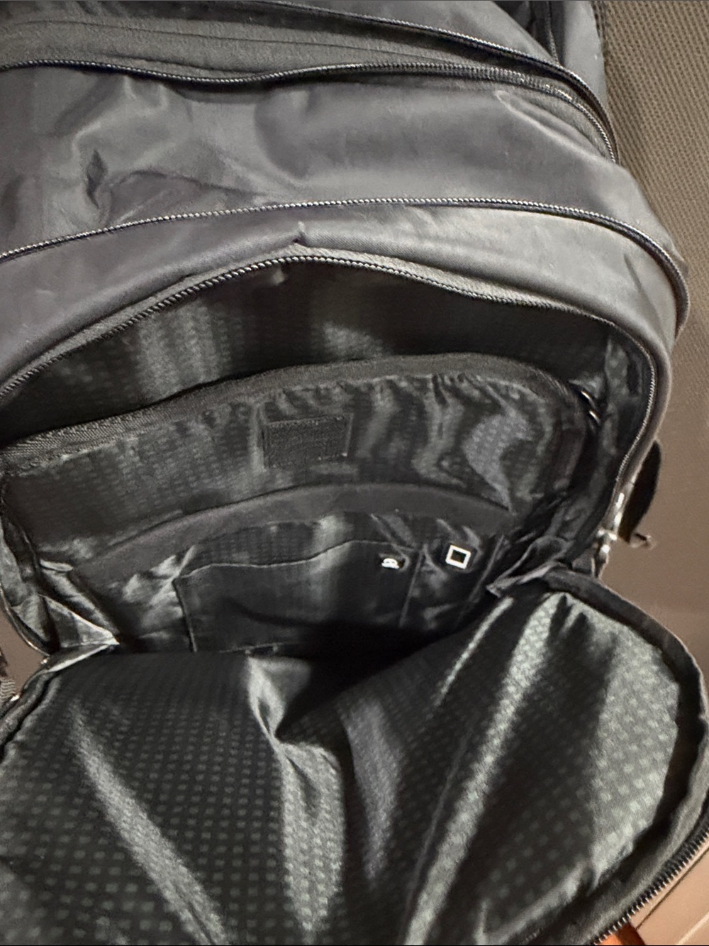 Duchamp London Expandable Travel Backpack Suitcase - Picture 2 of 11